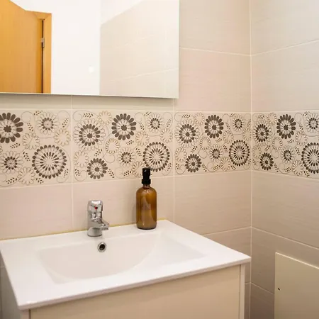 Karibo By Escape To Madeira